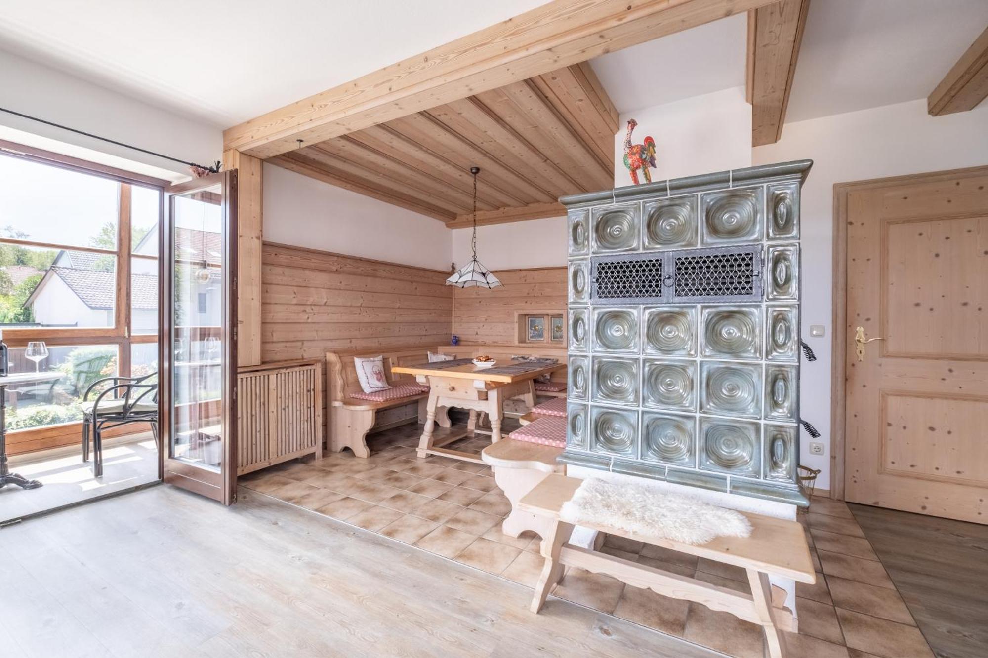 Gemuetliches Wohlfuehl-Apartment Mit Perfektem Seeblick Dießen am Ammersee Exteriér fotografie